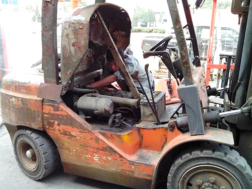 韶關(guān)中堂叉車維修案例