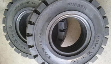 叉車為啥要使用實(shí)心輪胎？